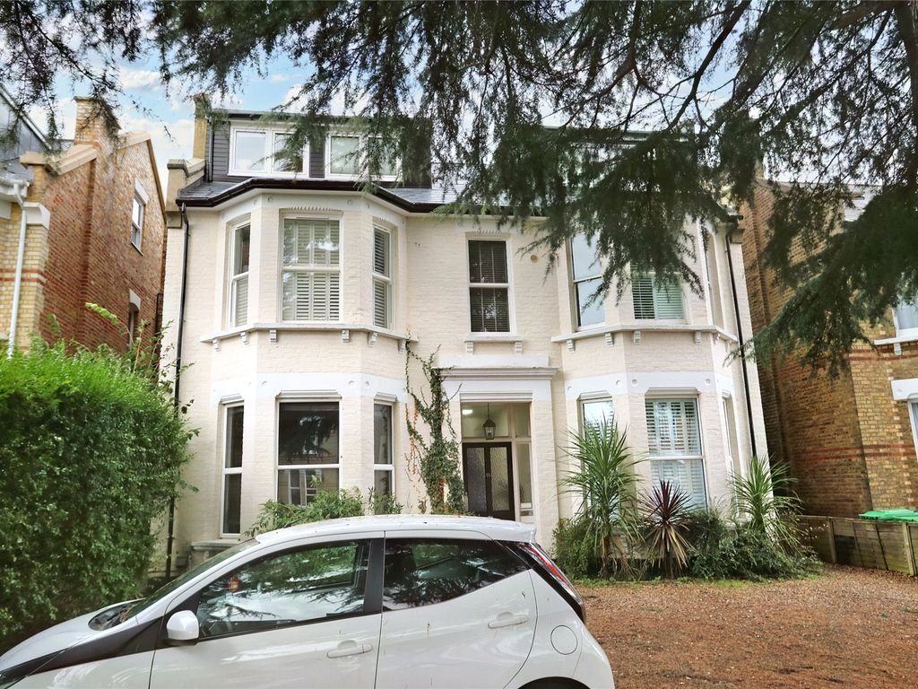 1 bed flat for sale in The Avenue, Surbiton KT5, £395,000 Zoopla