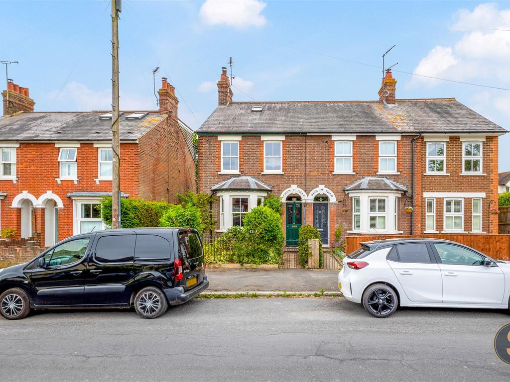 3 bed semidetached house for sale in Miswell Lane, Tring HP23 Zoopla