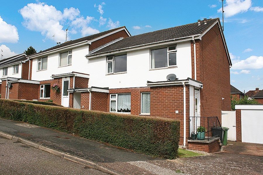 4 bed block of flats for sale in Endfield Close, Heavitree, Exeter EX1