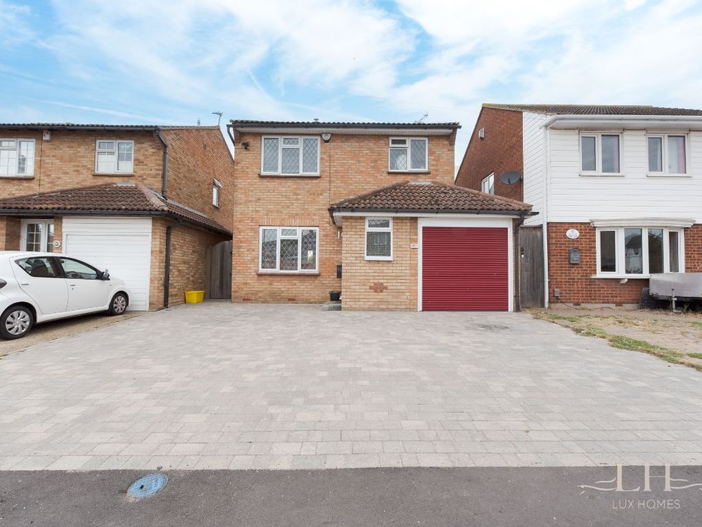 Link Road, Canvey Island SS8  