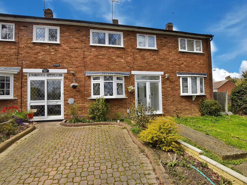 3 bed terraced house for sale in Noak Hill Road, Romford RM3 Zoopla