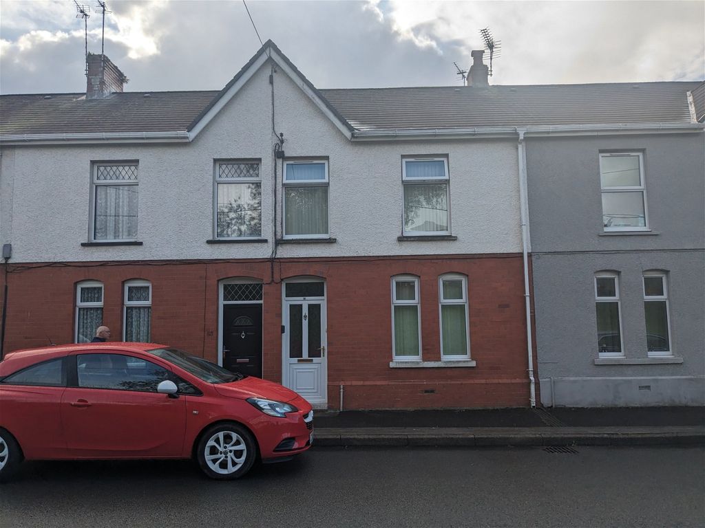 3 bed terraced house for sale in Pantyffynnon Road, Ammanford SA18, £