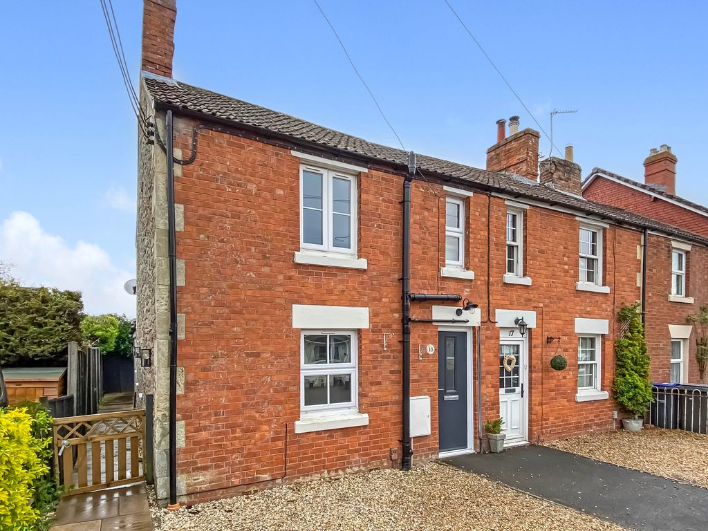 3 bed end terrace house for sale in Church Lane, North Bradley