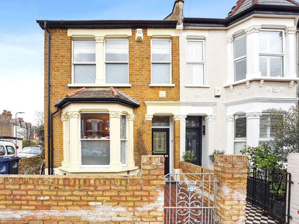 4 bed end terrace house for sale in Kingswood Road, Chiswick, London W4