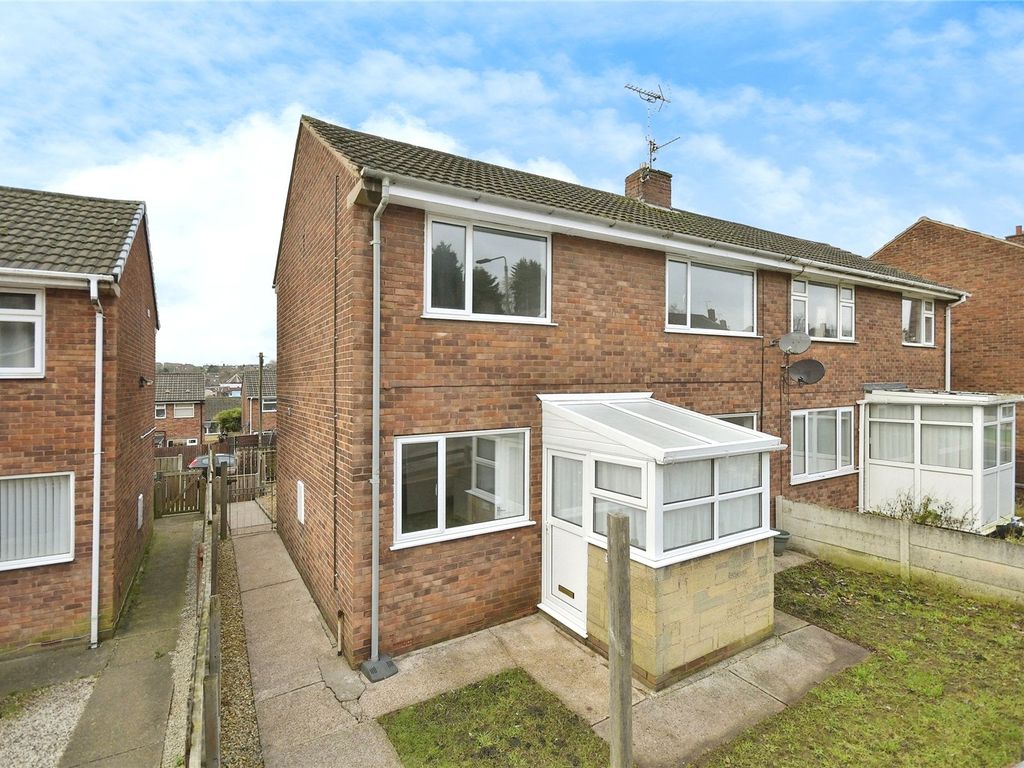 3 bed semidetached house for sale in Thickley Close, Shirebrook