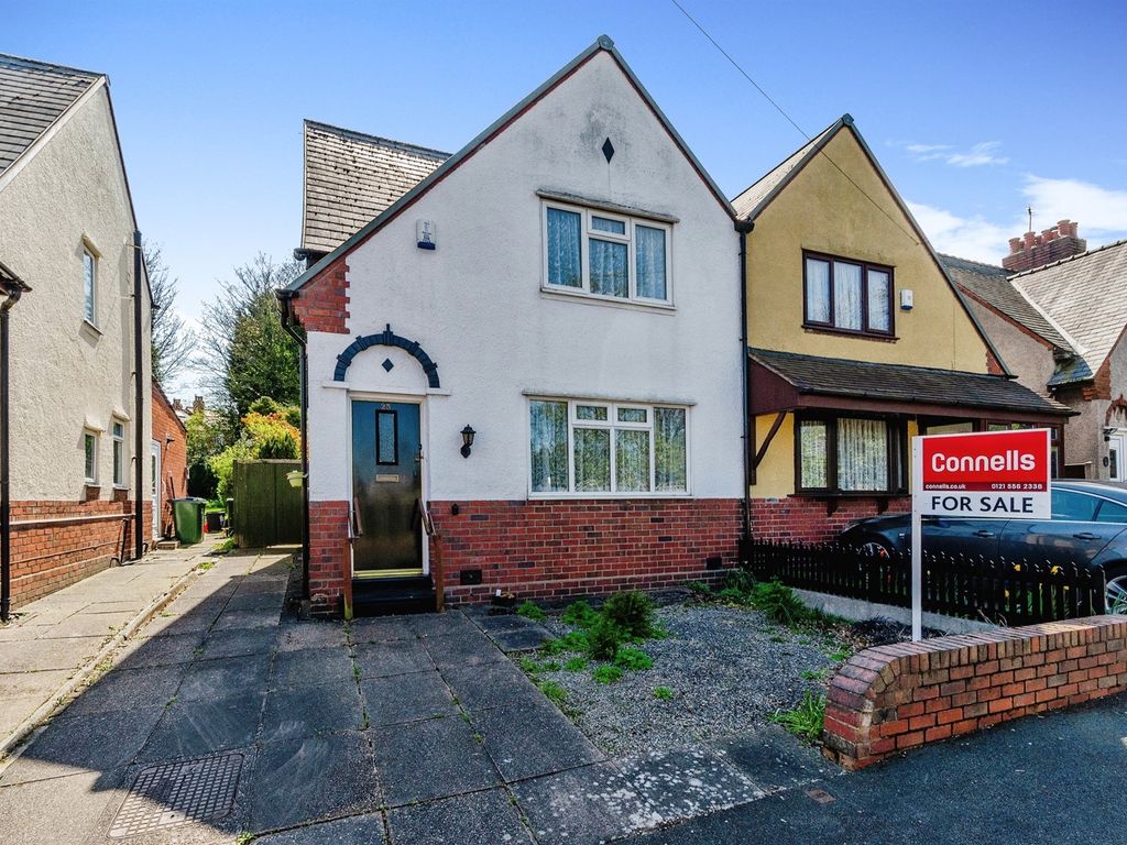 3 bed semidetached house for sale in Parkdale Avenue, Wednesbury WS10