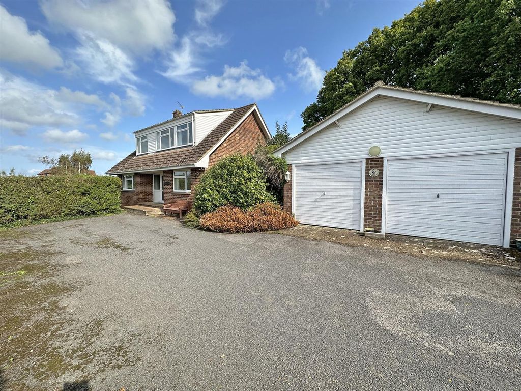 4 bed detached house for sale in Ashlake Farm Lane, Wootton Bridge