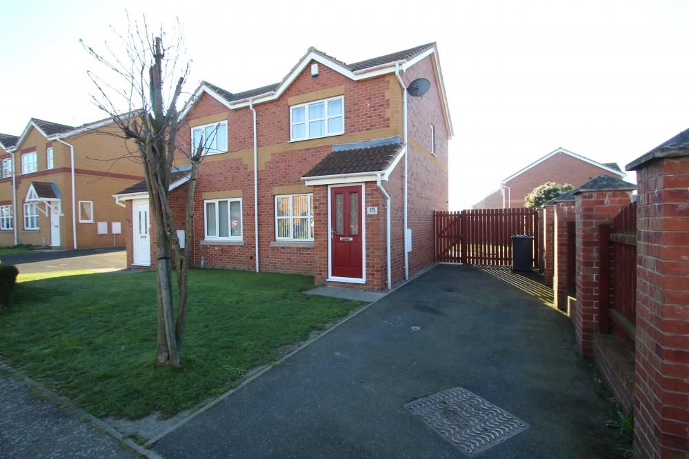 2 bed semidetached house to rent in Hollinswood Grove, Cudworth