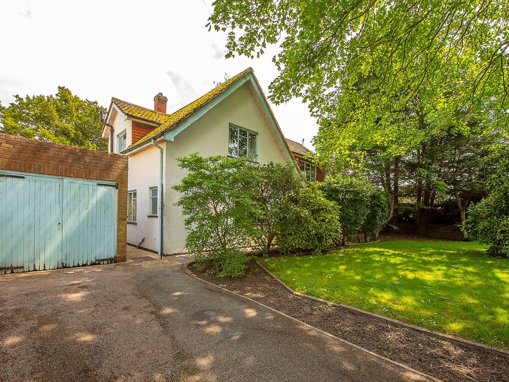 4 bed detached house for sale in French Street, SunburyOnThames TW16 Zoopla