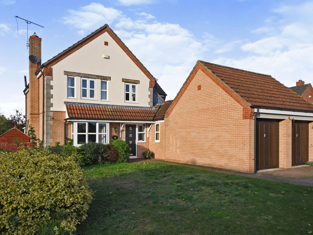 4 bed detached house for sale in The Alders, Scothern, Lincoln