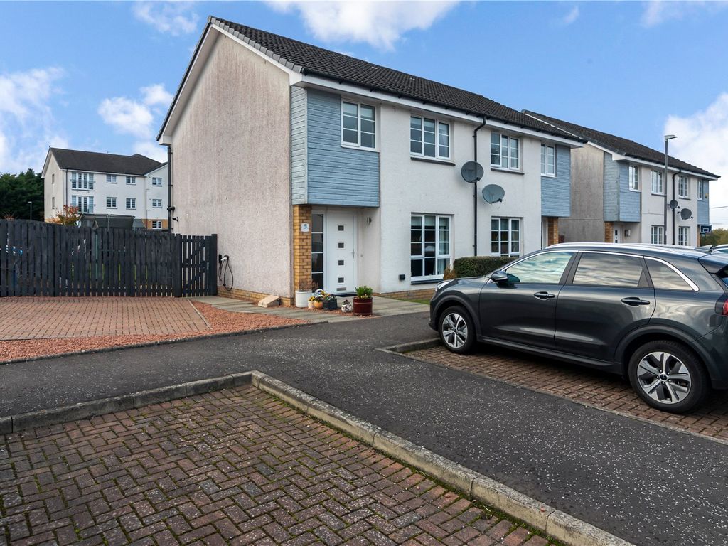 3 bed semidetached house for sale in Cochran Avenue, Neilston, Glasgow