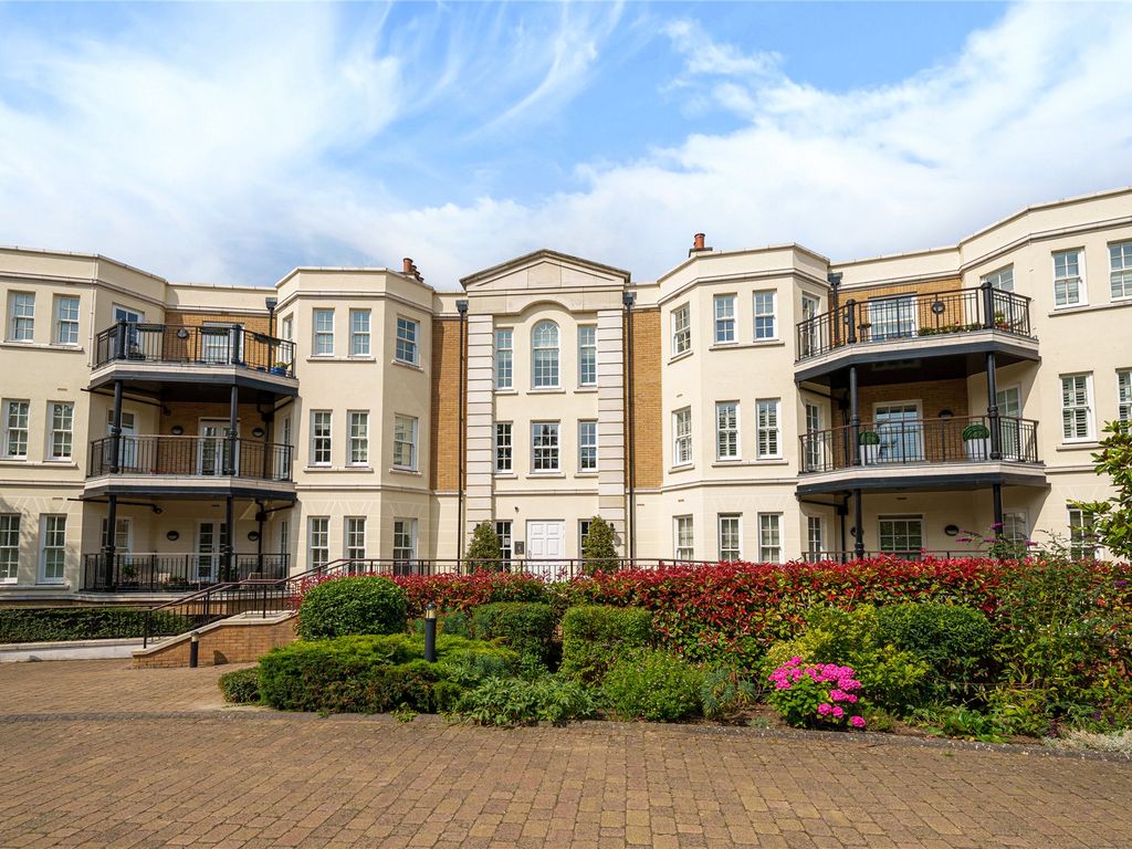 3 bed flat for sale in Westerham Road, Keston BR2 Zoopla
