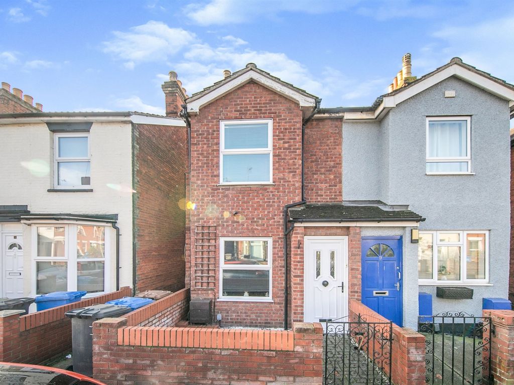 3 bed semidetached house for sale in Bramford Lane, Ipswich IP1 Zoopla