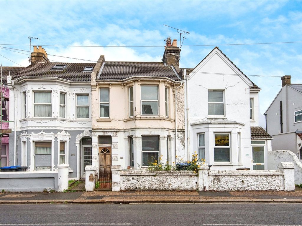 1 bed flat for sale in Tarring Road, Worthing, West Sussex BN11, £
