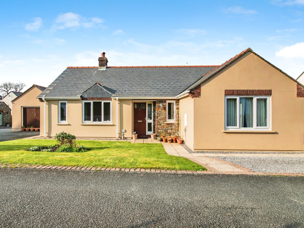 3 bed detached house for sale in Cromwell Drive, Redberth, Tenby