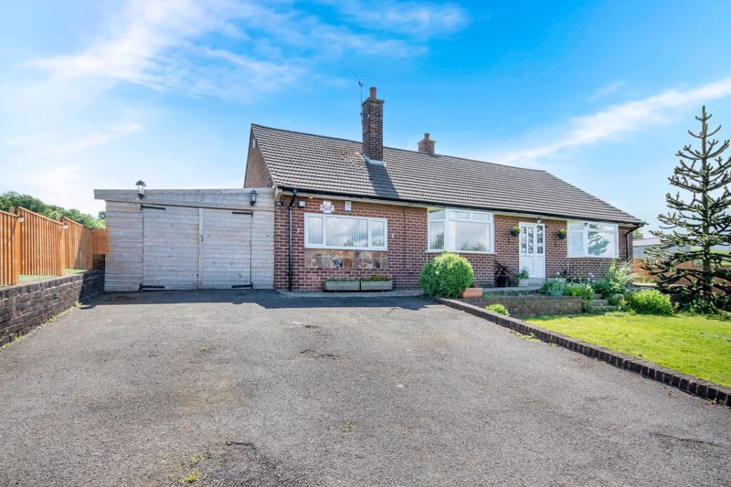 3 bed detached bungalow for sale in Station Road, Brimington