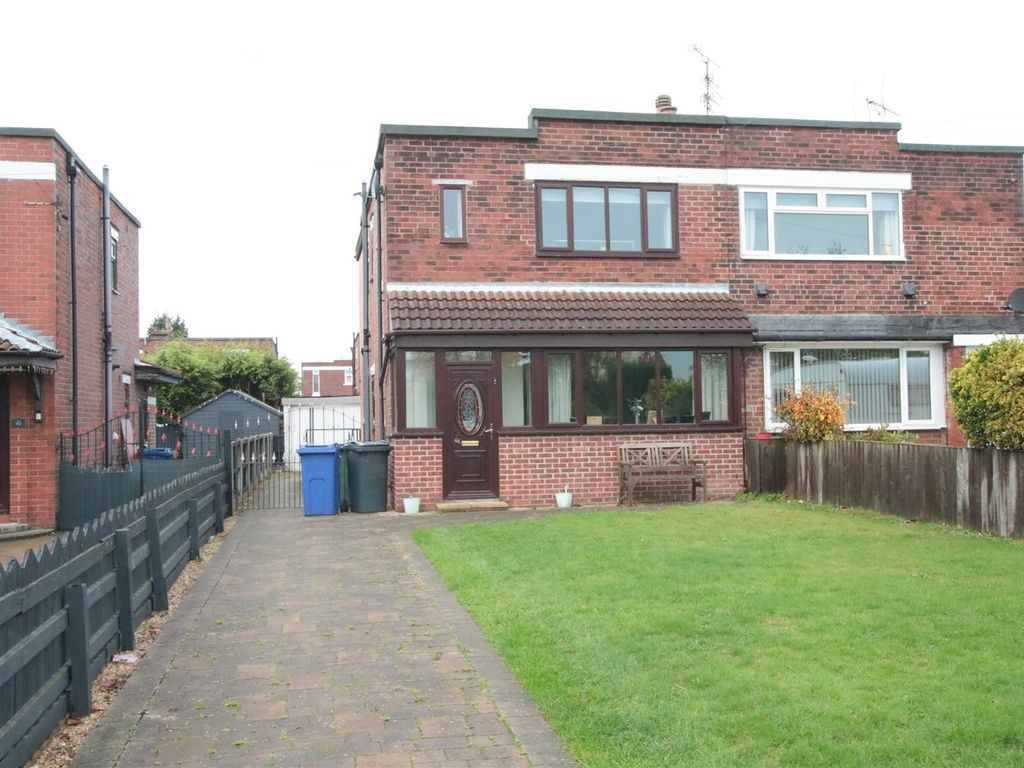 3 bed semidetached house for sale in York Road, Scawsby, Doncaster DN5