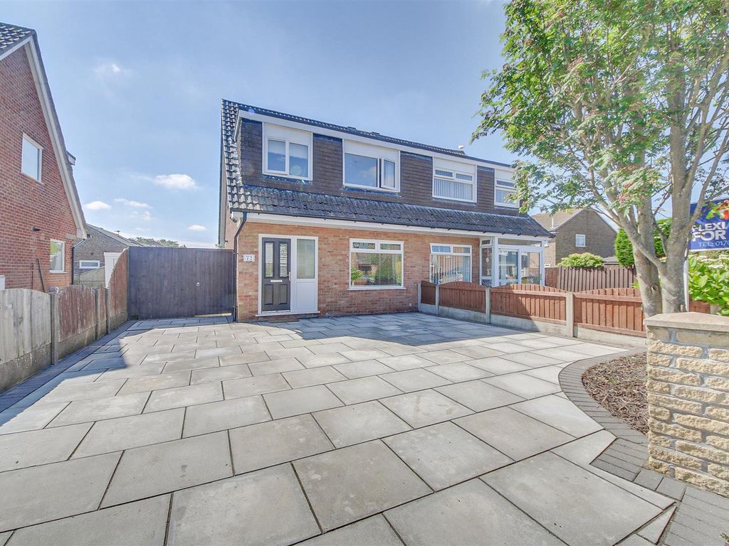 3 bed semidetached house for sale in Seaton Way, Southport PR9, £