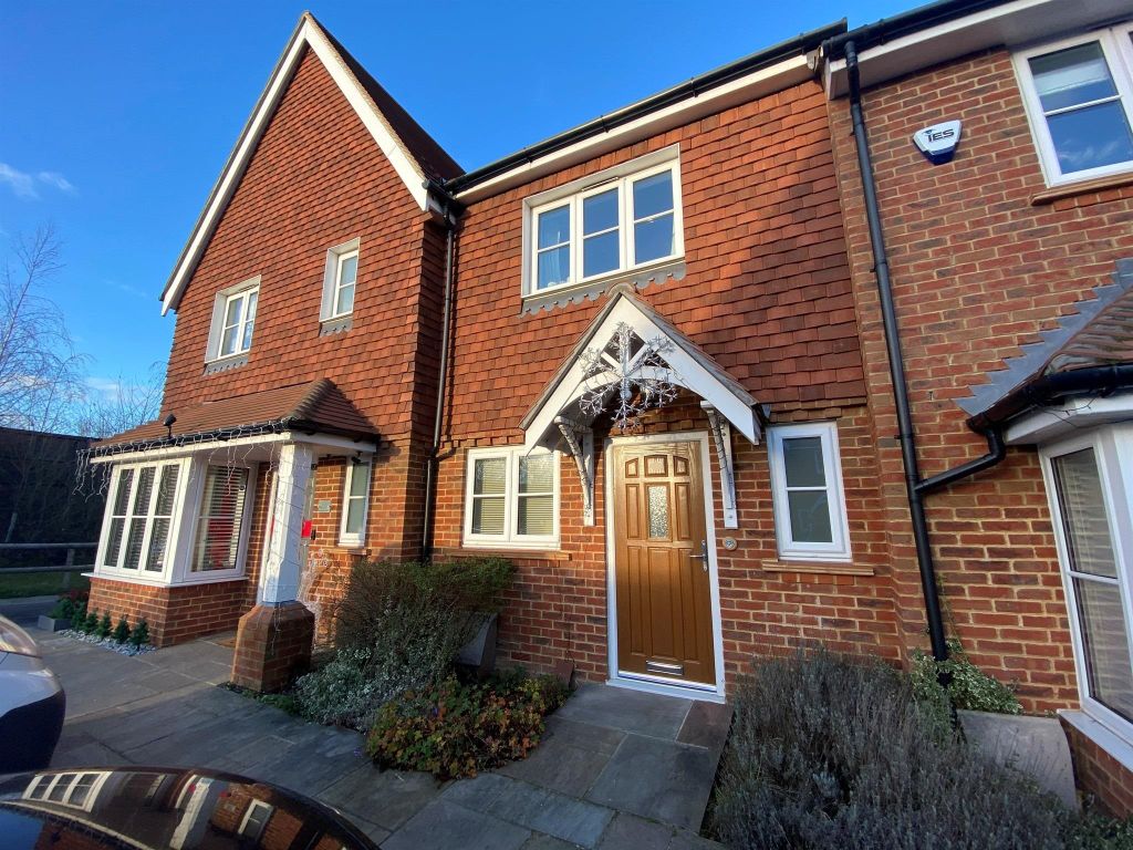 2 bed terraced house to rent in Highwood Crescent, Horsham RH12 Zoopla