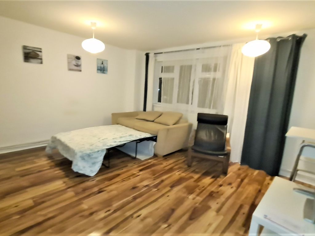 Studio to rent in Tyndall Gardens, London E10 Zoopla