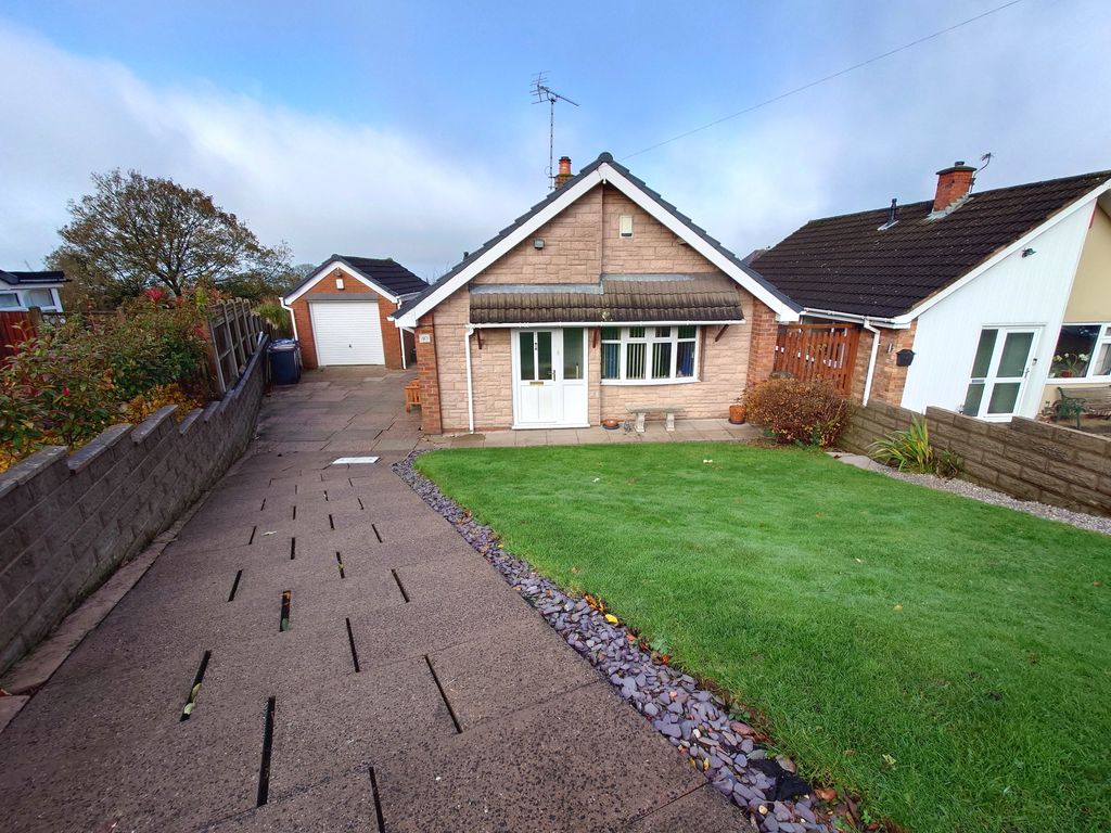 2 bed detached bungalow for sale in Red Lion Close, Talke, StokeOnTrent ST7, £219,950 Zoopla
