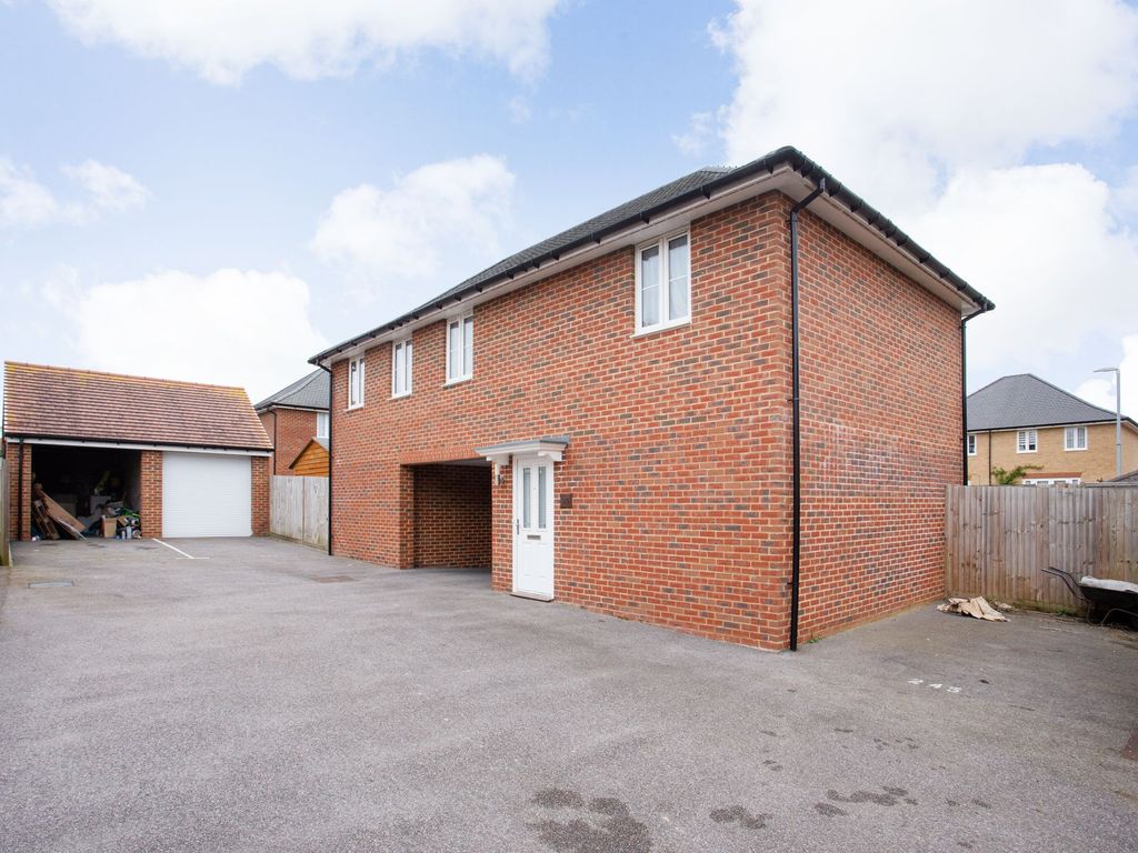 1 bed property for sale in Millyard Road, Aylesham CT3 Zoopla