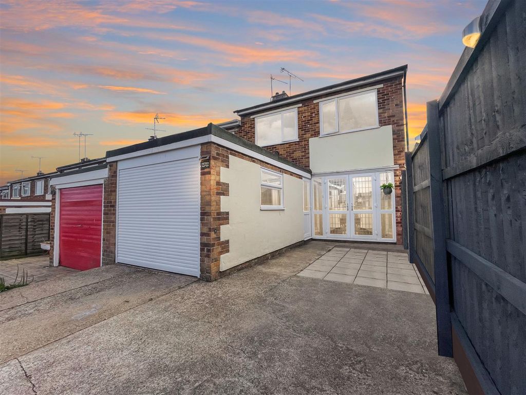 3 bed end terrace house for sale in Holyrood, Dovercourt, Harwich CO12