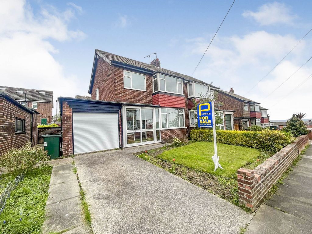 3 bed semidetached house for sale in Ollerton Gardens, Windy Nook
