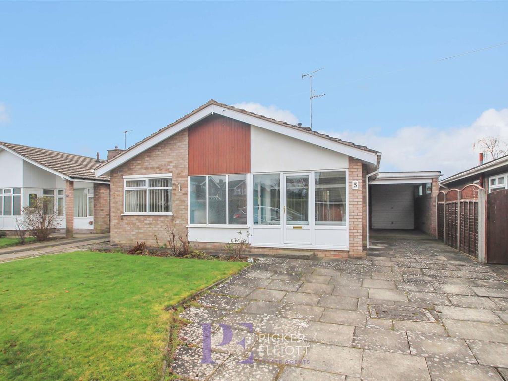 2 bed bungalow for sale in Derwent Way, Nuneaton CV11 Zoopla