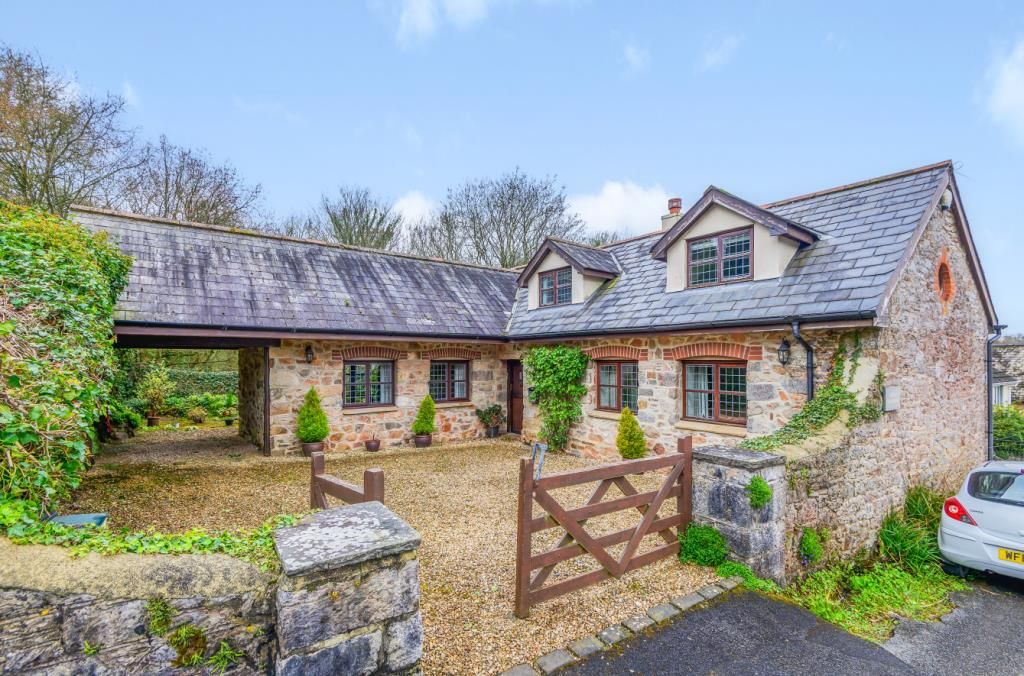 2 bed detached house for sale in Bradley Road, Newton Abbot, Devon TQ12