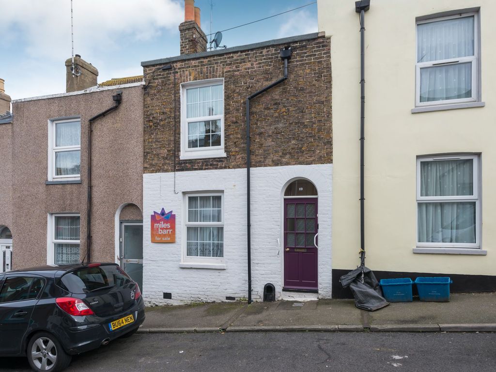 2 bed terraced house for sale in Alexandra Road, Ramsgate CT11 Zoopla