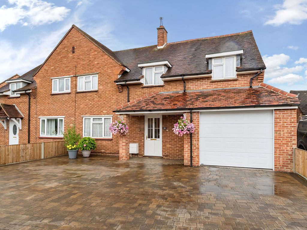 4 bed semidetached house for sale in Fir Tree Road, Guildford, Surrey