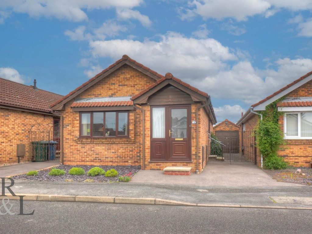 2 bed detached bungalow for sale in Squires Way, West Bridgford