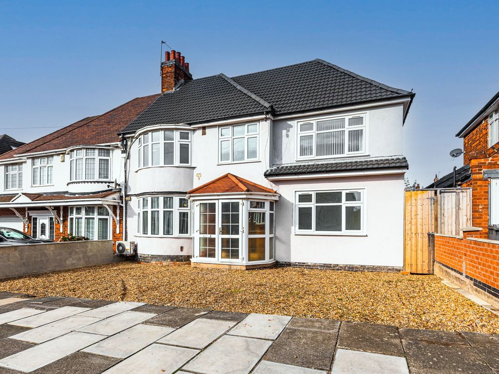 8 bed semidetached house for sale in Highway Road, Leicester LE5 Zoopla