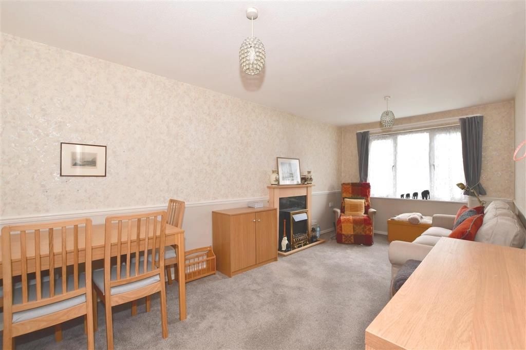 Kings Road, Brentwood, Essex CM14  