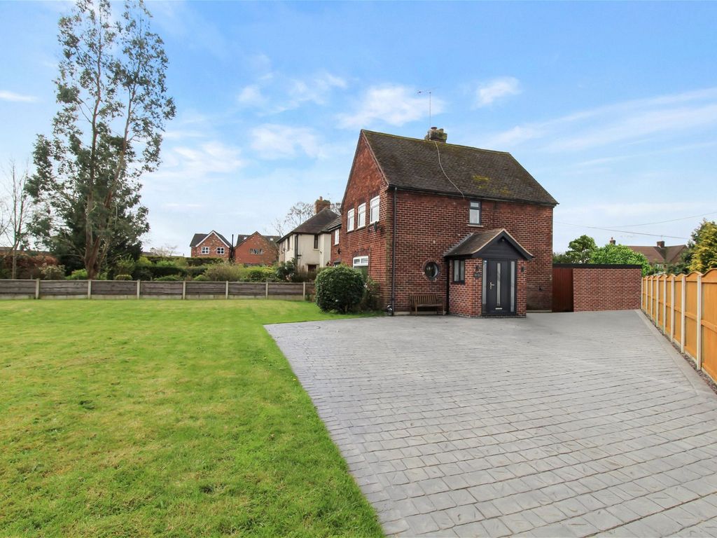 3 bed semidetached house for sale in Smithy Grove, Hassall Green