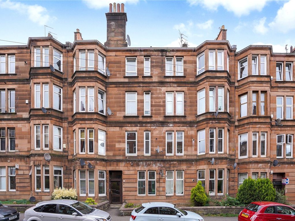 1 bed flat for sale in 1/2, Strathyre Street, Shawlands, Glasgow G41, £