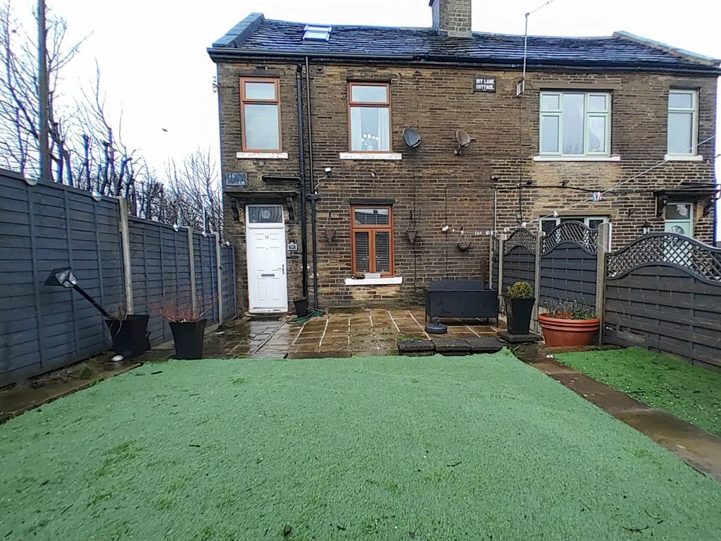 3 bed semidetached house for sale in Ivy Lane, Allerton, Bradford BD15