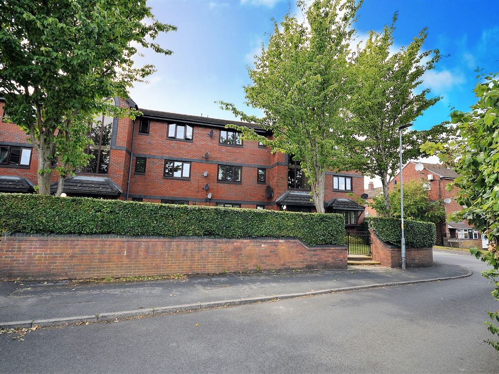 2 bed flat for sale in Star Lane, Lymm WA13 Zoopla