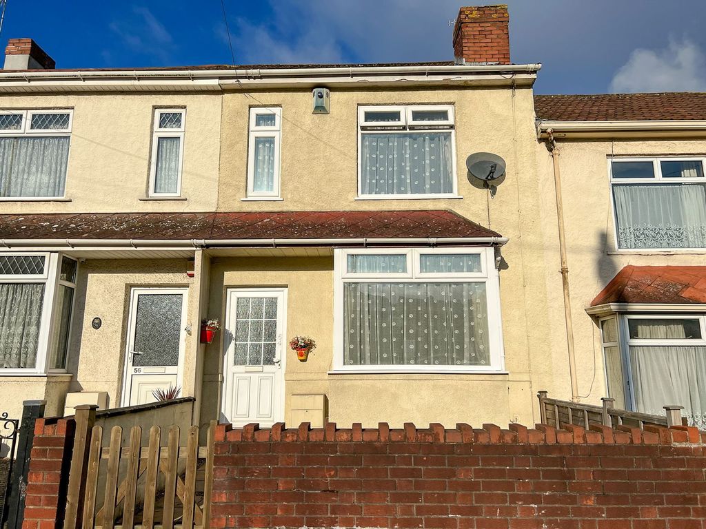 3 bed terraced house for sale in Hengrove Lane, Bristol BS14, £300,000