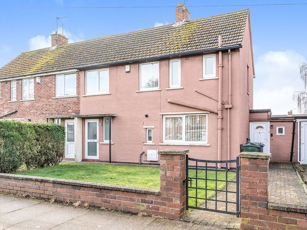 3 bed semidetached house for sale in Hawthorn Avenue, Armthorpe
