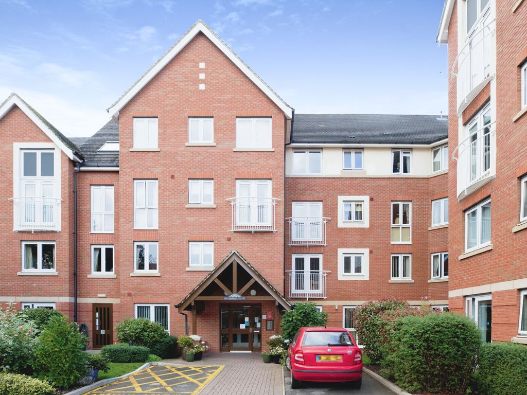 1 bed flat for sale in Hathaway Court, Alcester Road, StratfordUpon