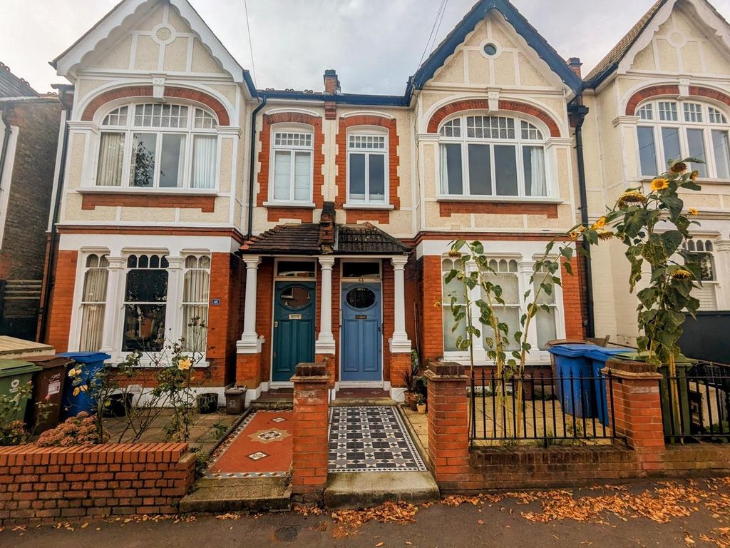 1 bed flat to rent in Holmdene Avenue, Herne Hill, London SE24, £1,550