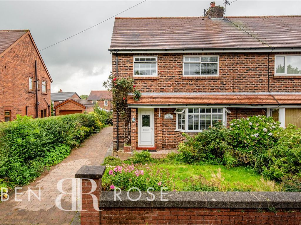 3 bed semidetached house for sale in Cavendish Place, WaltonLeDale