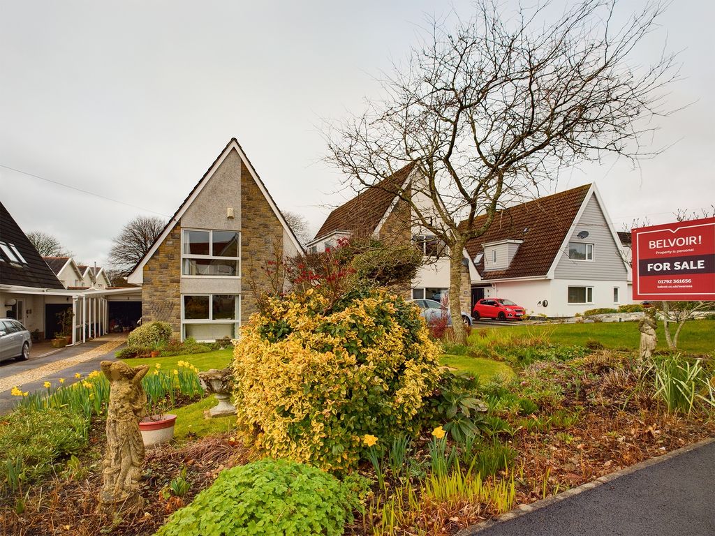 3 bed detached house for sale in Lady Housty Avenue, Newton, Swansea