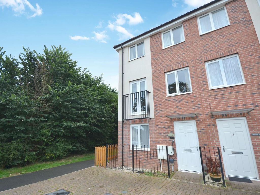 3 bed property for sale in Redwood Way, Cranbrook, Exeter EX5, £295,000