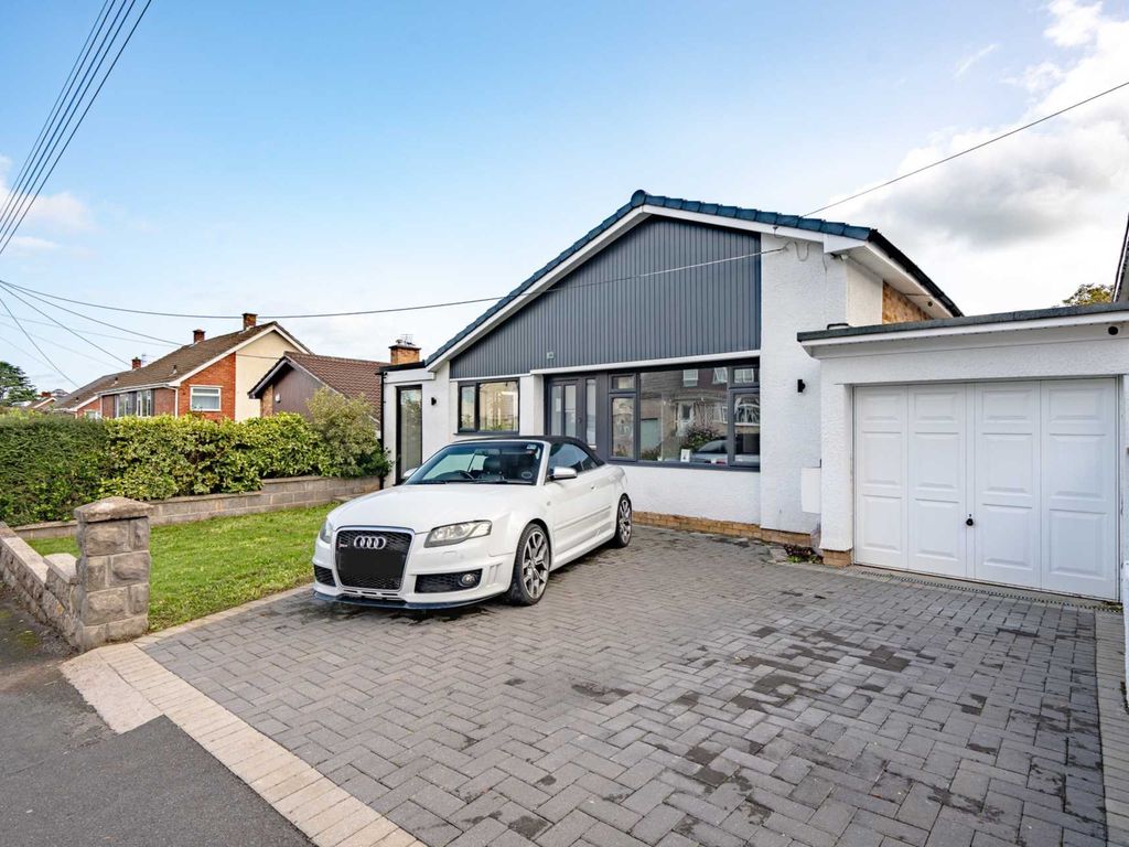 3 bed bungalow for sale in Church Road, Milton Hillside, WestonSuper