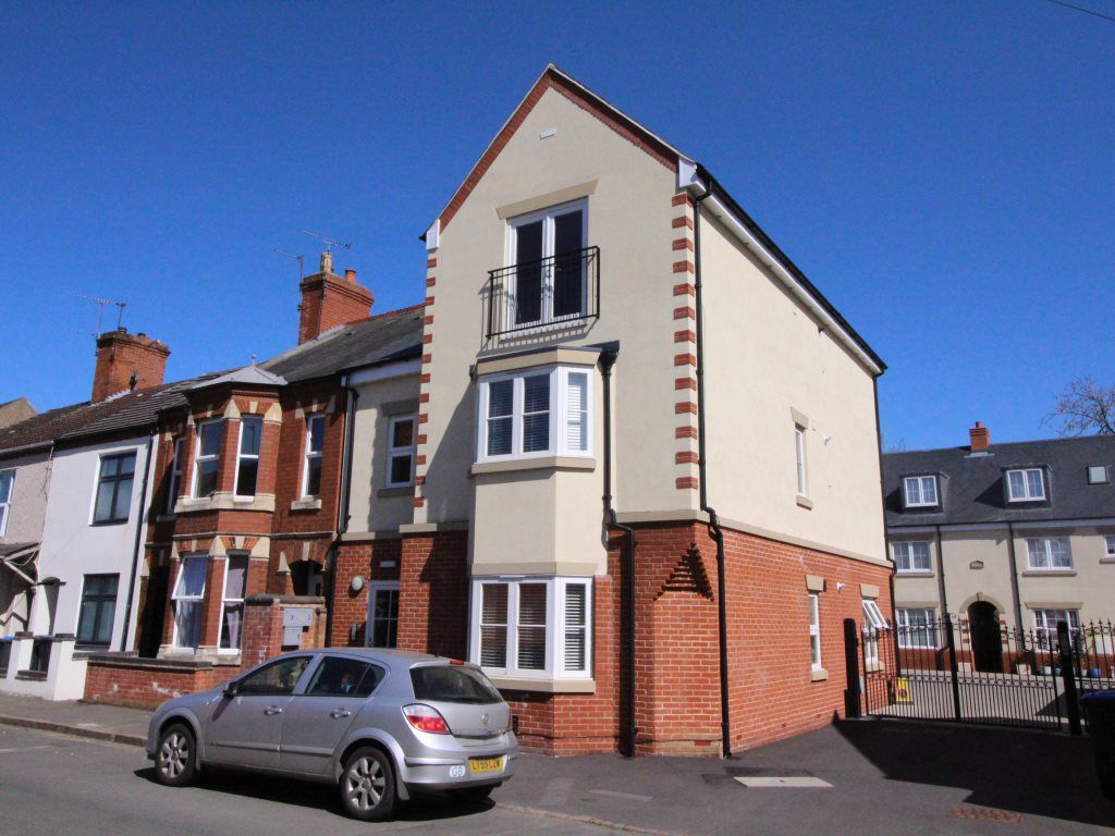 2 bed flat to rent in Temple Street, Rugby CV21 Zoopla