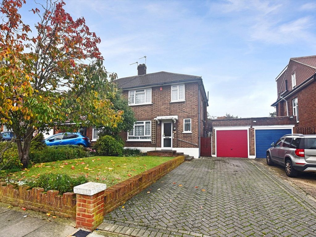 3 bed semidetached house for sale in Glenhurst Avenue, Bexley, Kent DA5, £640,000 Zoopla