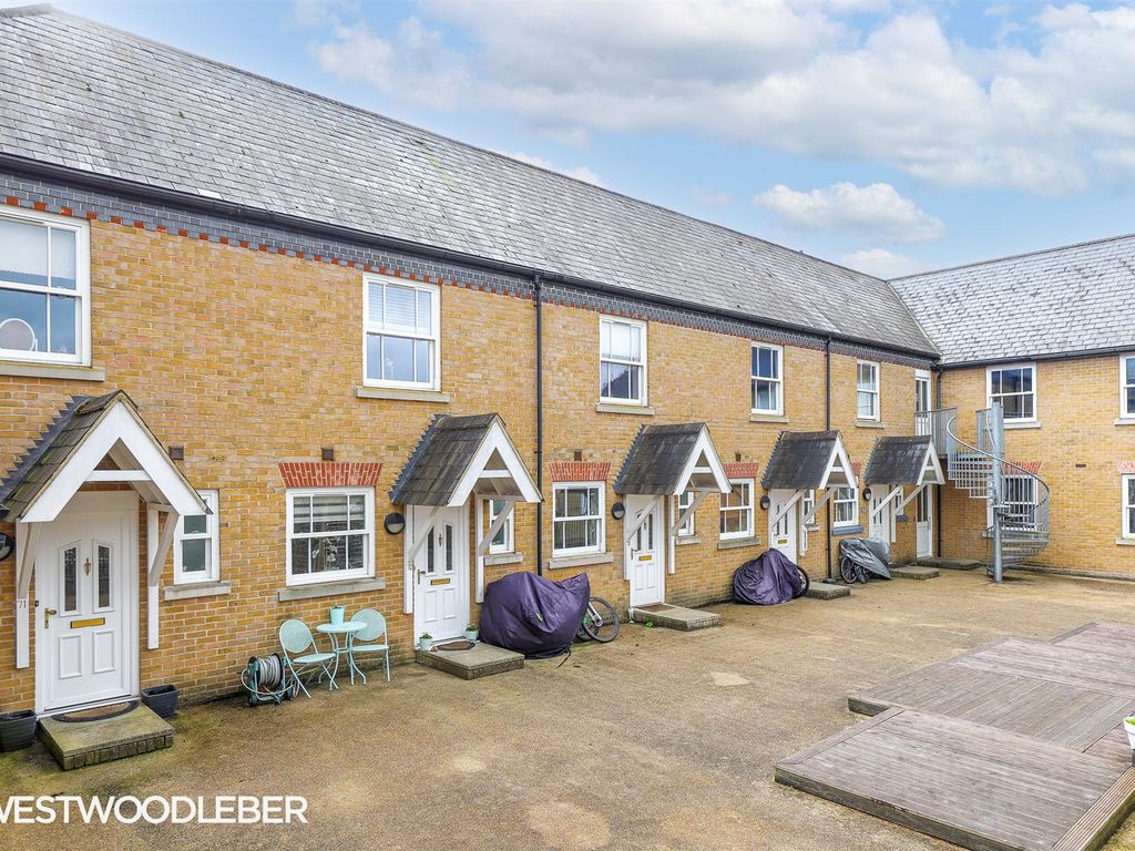 2 bed terraced house for sale in Bowsher Court, Ware SG12 Zoopla